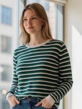 SUNCOO Green and White Little Sparkling Striped Crewneck Sweater